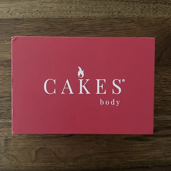 Cakes Body Cleavage Bra - Sticky - Picture 3 of 3